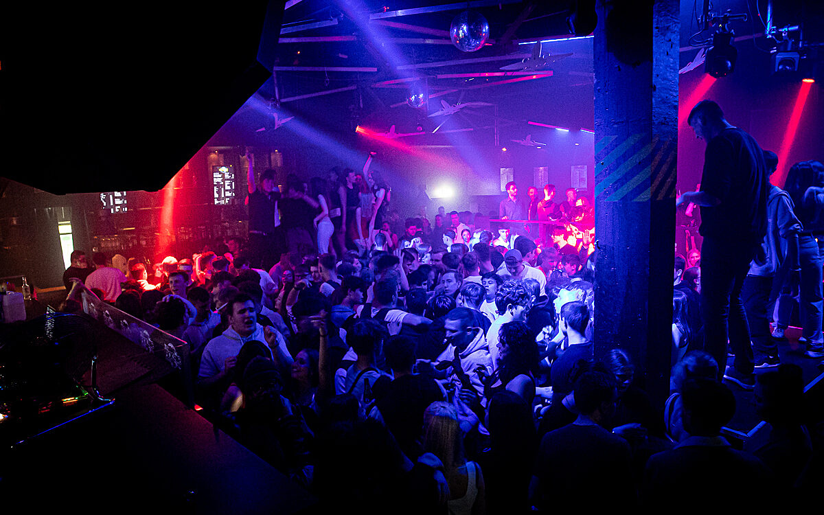 2022 04 30 Airport 14 2022 04 30 Airport 14