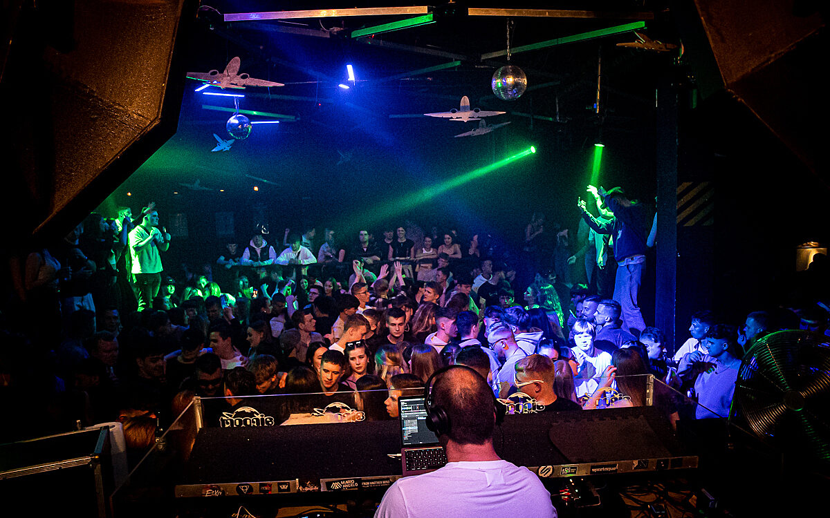 2022 05 01 Airport 24 2022 05 01 Airport 24