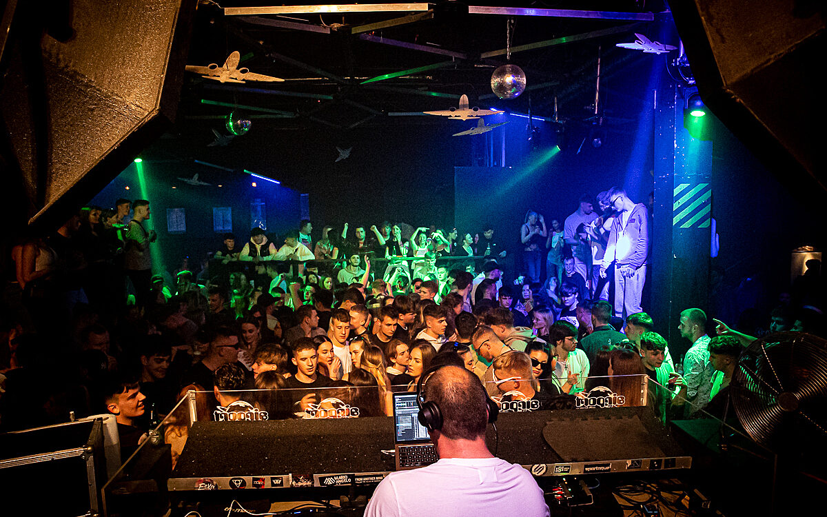 2022 05 01 Airport 25 2022 05 01 Airport 25