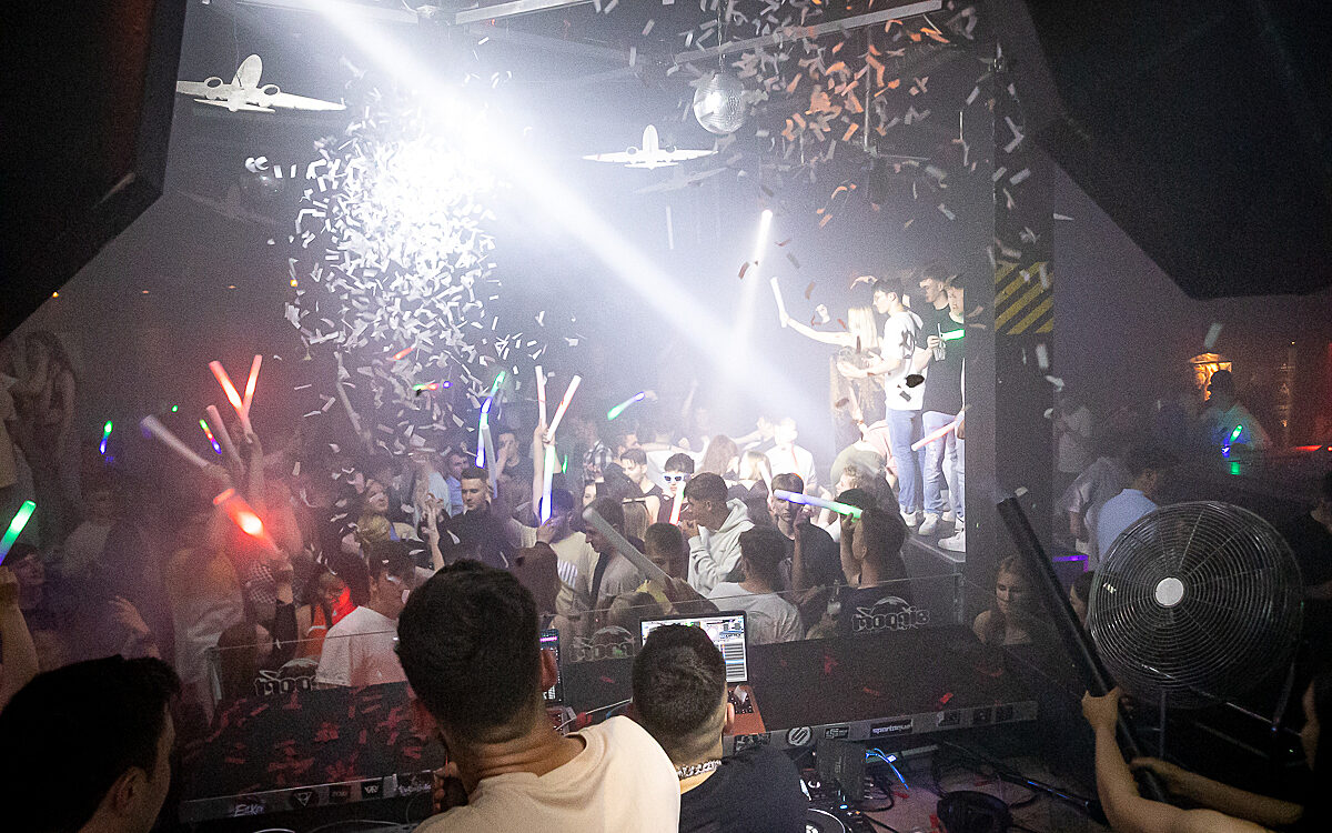 2022 05 15 Airport 31 2022 05 15 Airport 31