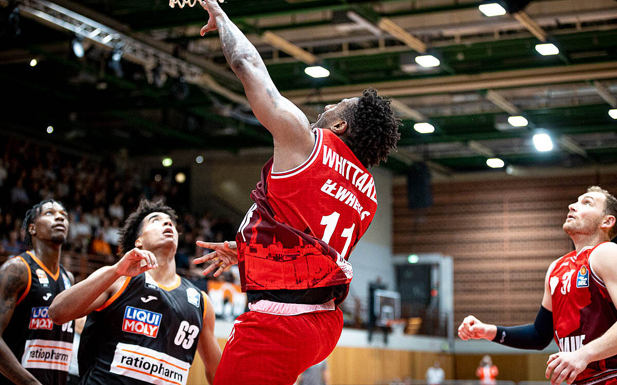 2022 09 10 Wuerzburg Baskets 106 2022 09 10 Wuerzburg Baskets 106