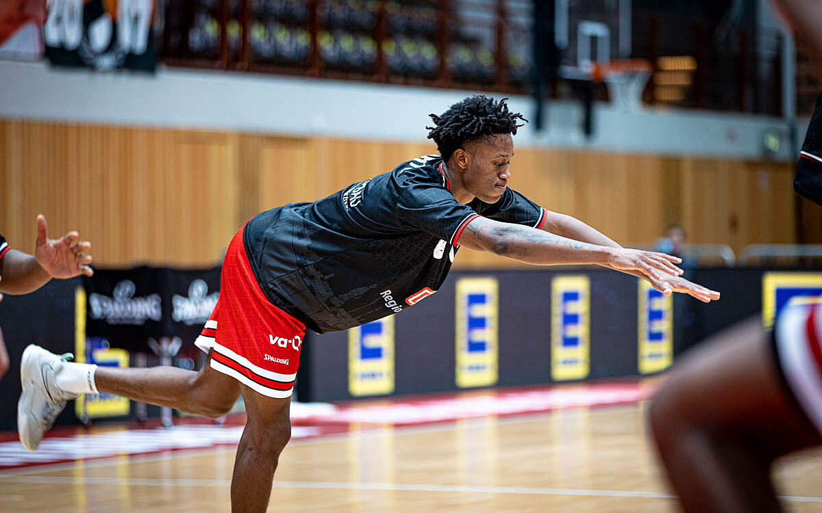 2022 09 10 Wuerzburg Baskets 32 2022 09 10 Wuerzburg Baskets 32