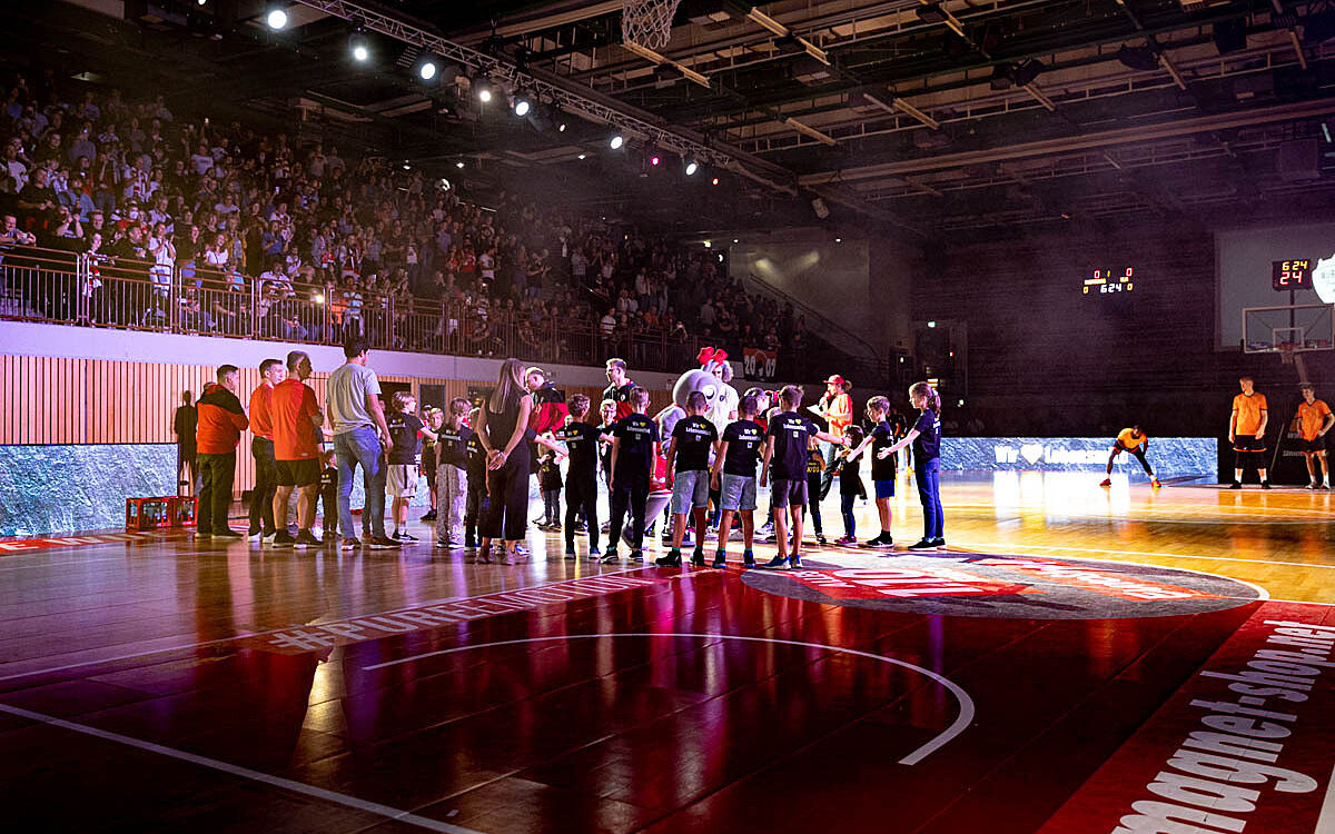 2022 09 10 Wuerzburg Baskets 48 2022 09 10 Wuerzburg Baskets 48