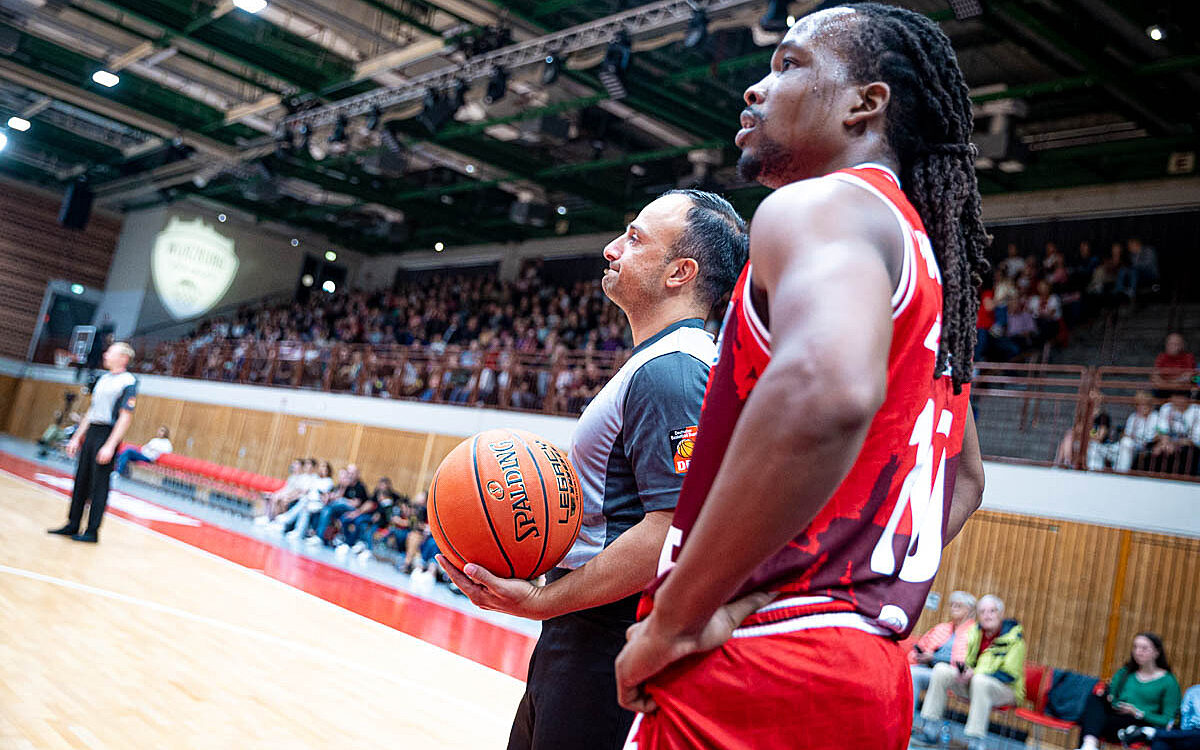 2022 09 10 Wuerzburg Baskets 74 2022 09 10 Wuerzburg Baskets 74