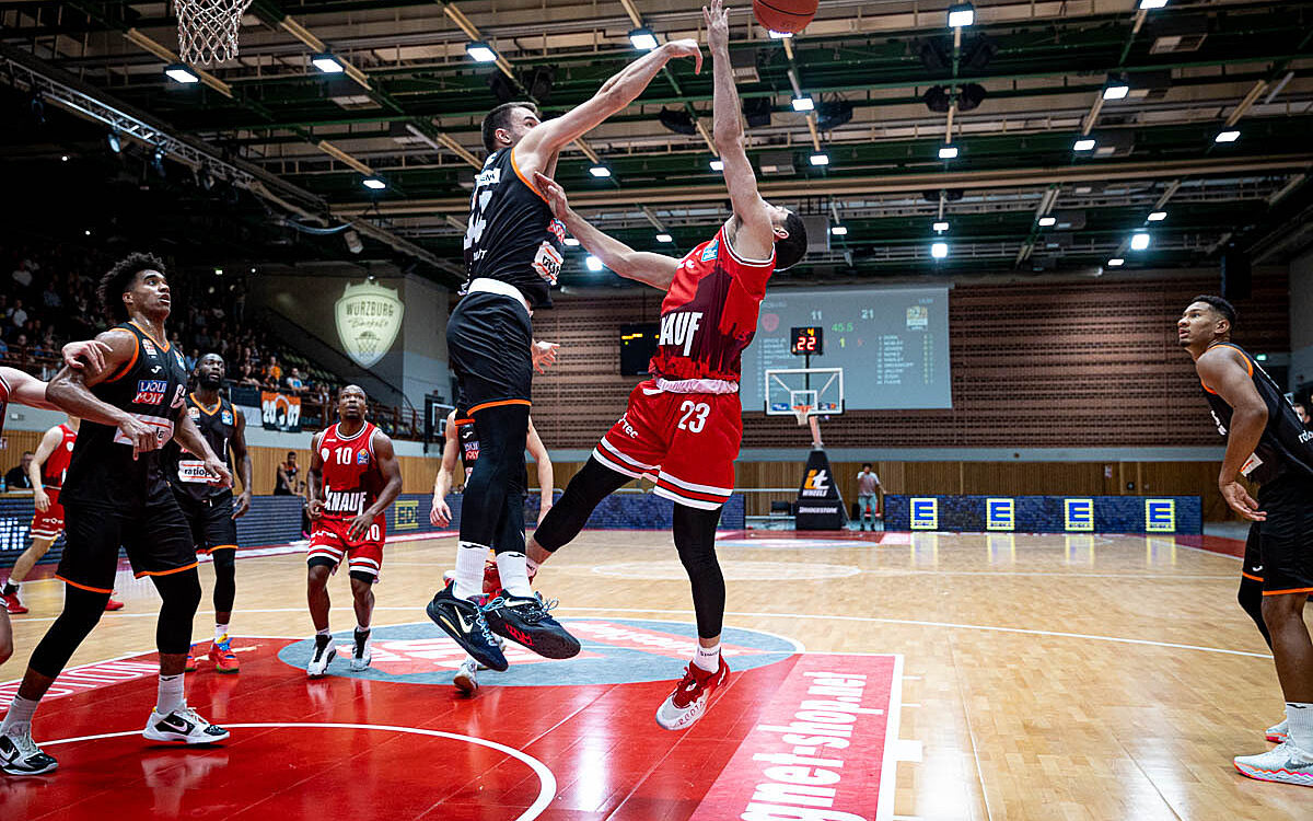 2022 09 10 Wuerzburg Baskets 76 2022 09 10 Wuerzburg Baskets 76