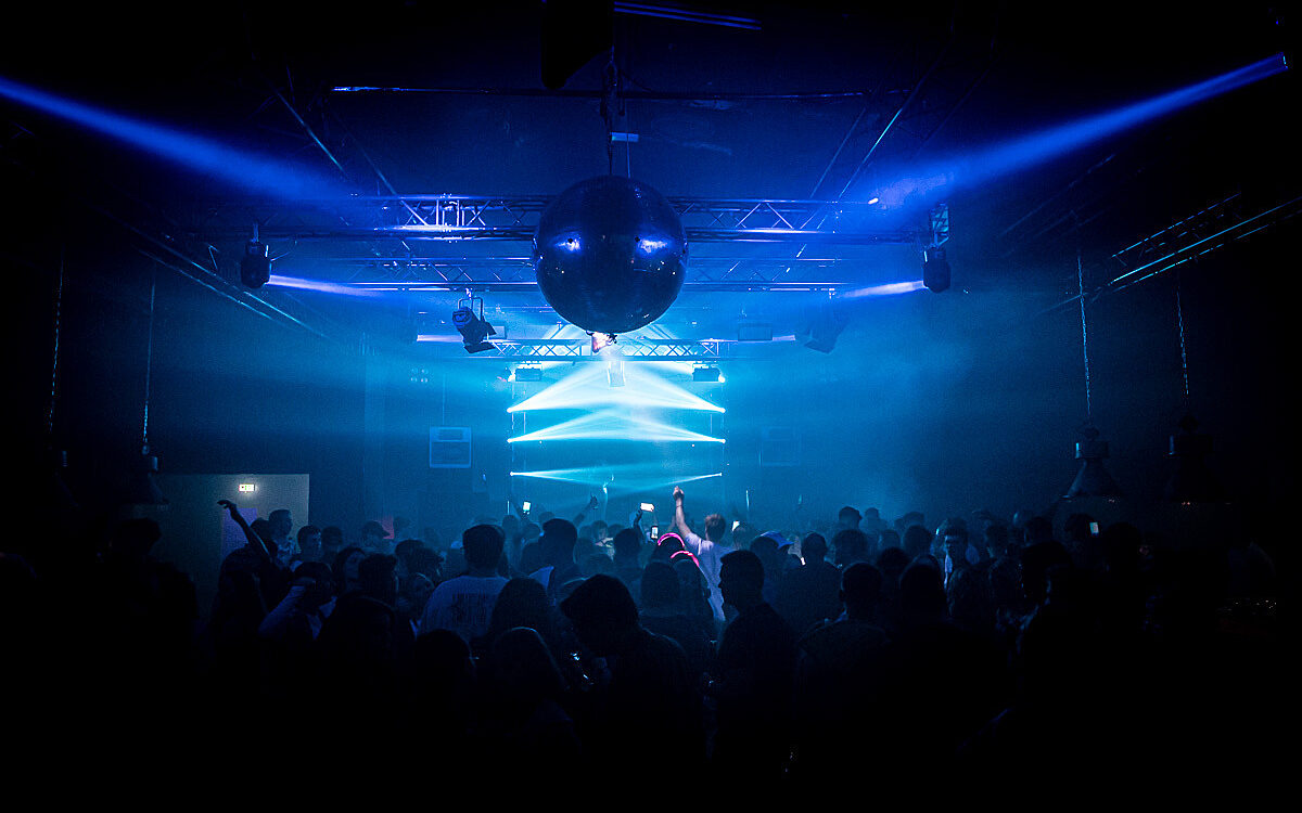 2022 09 17 Airport Malle Party 13 2022 09 17 Airport Malle Party 13