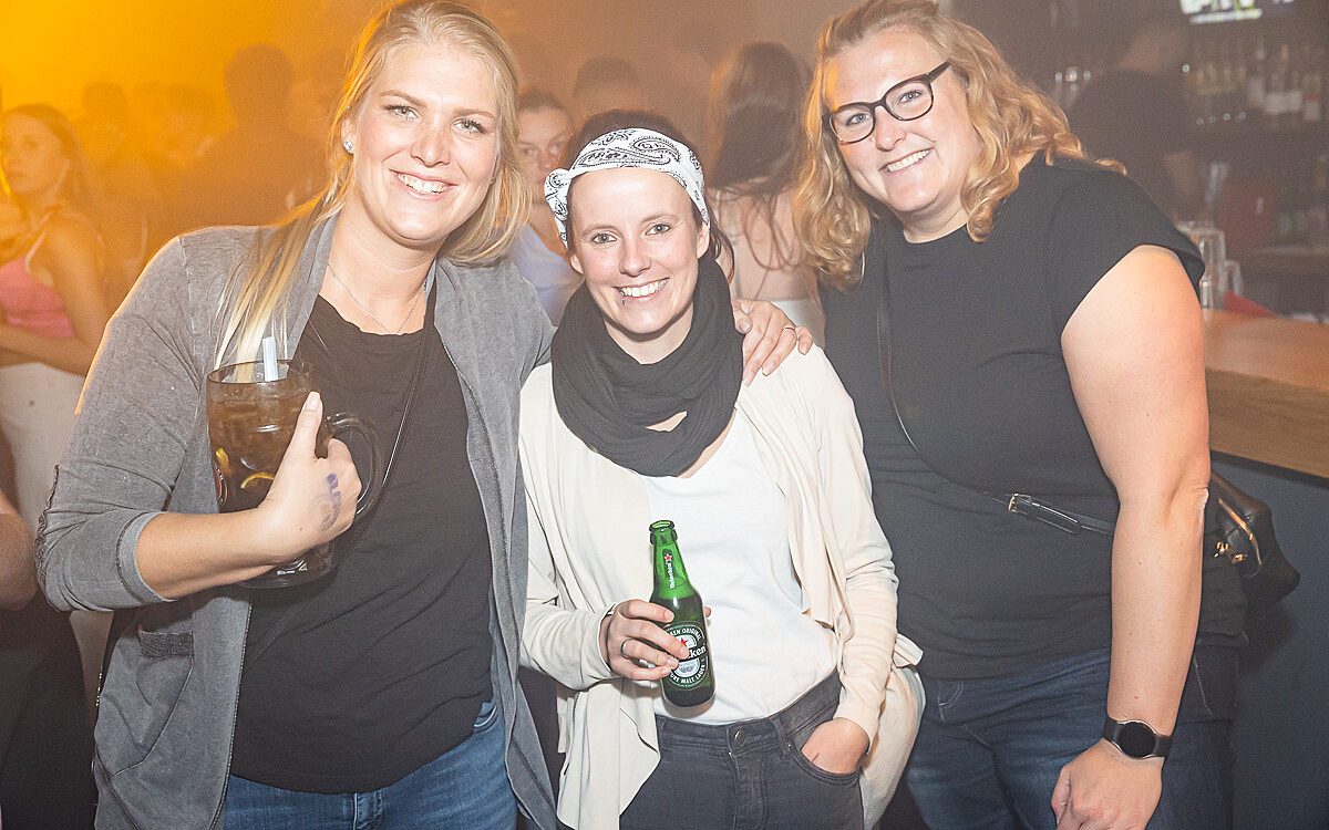 2022 09 17 Airport Malle Party 22 2022 09 17 Airport Malle Party 22