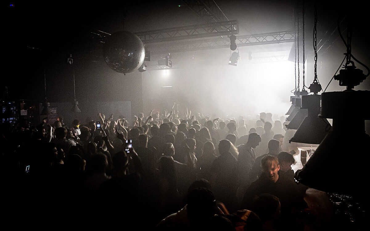 2022 09 17 Airport Malle Party 29 2022 09 17 Airport Malle Party 29