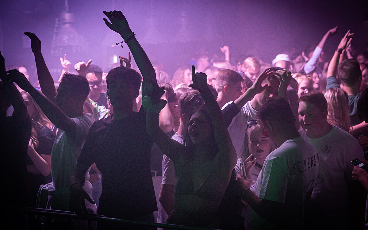 2022 09 17 Airport Malle Party 41 2022 09 17 Airport Malle Party 41