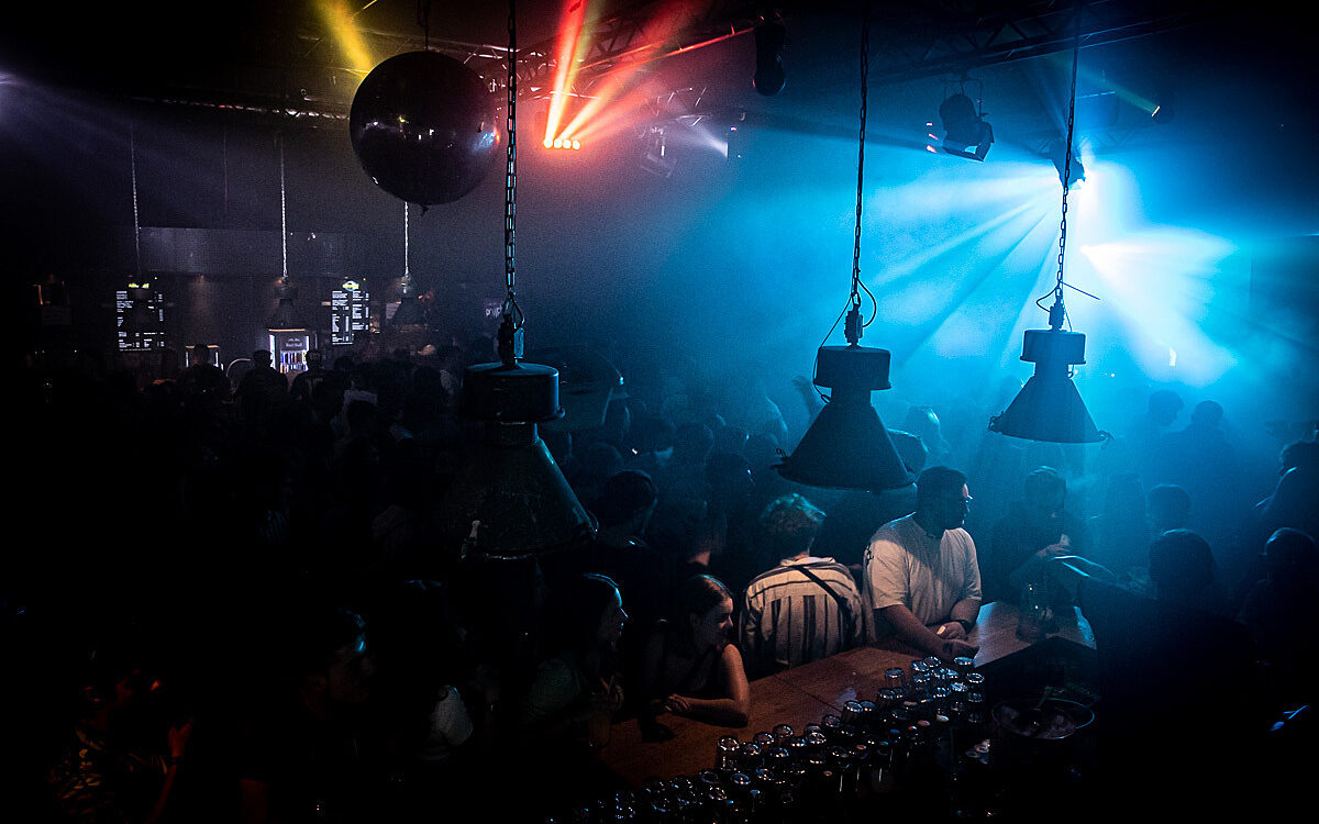 2022 09 17 Airport Malle Party 60 2022 09 17 Airport Malle Party 60