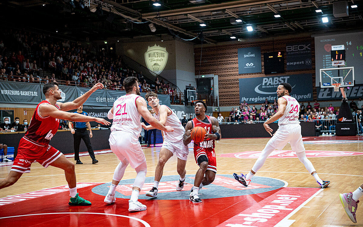 2022 10 01 Wuerzburg Baskets 19 2022 10 01 Wuerzburg Baskets 19