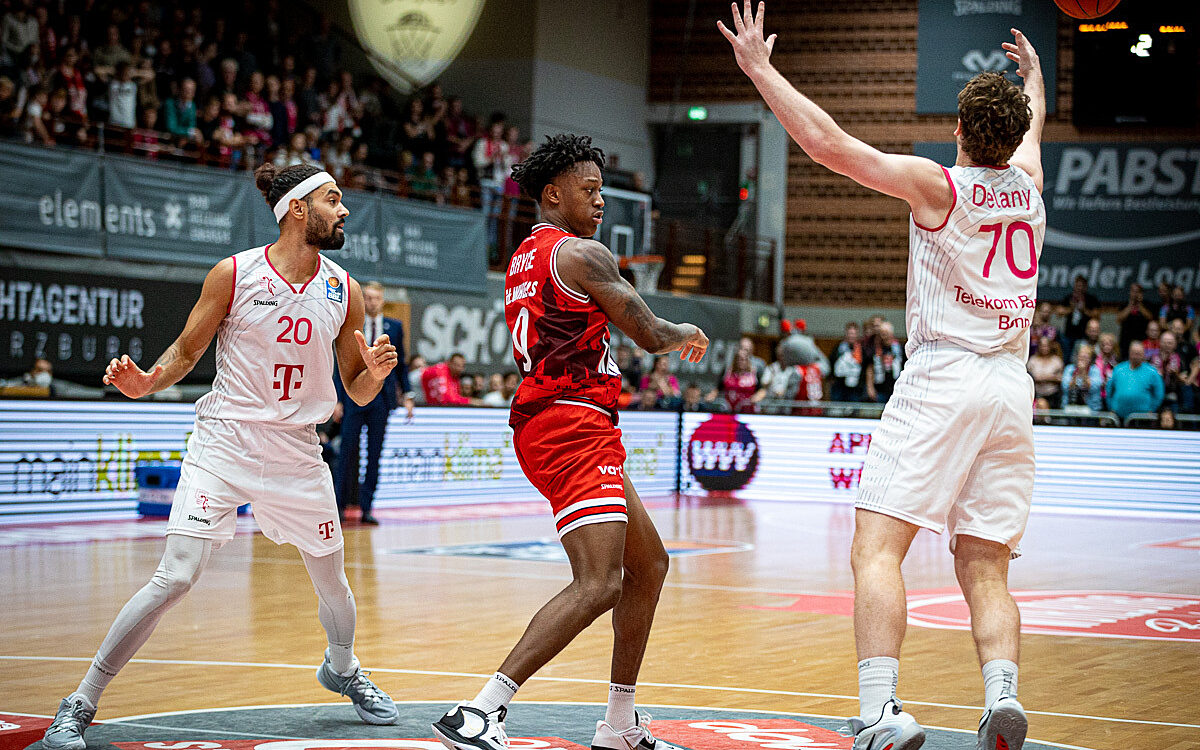 2022 10 01 Wuerzburg Baskets 31 2022 10 01 Wuerzburg Baskets 31