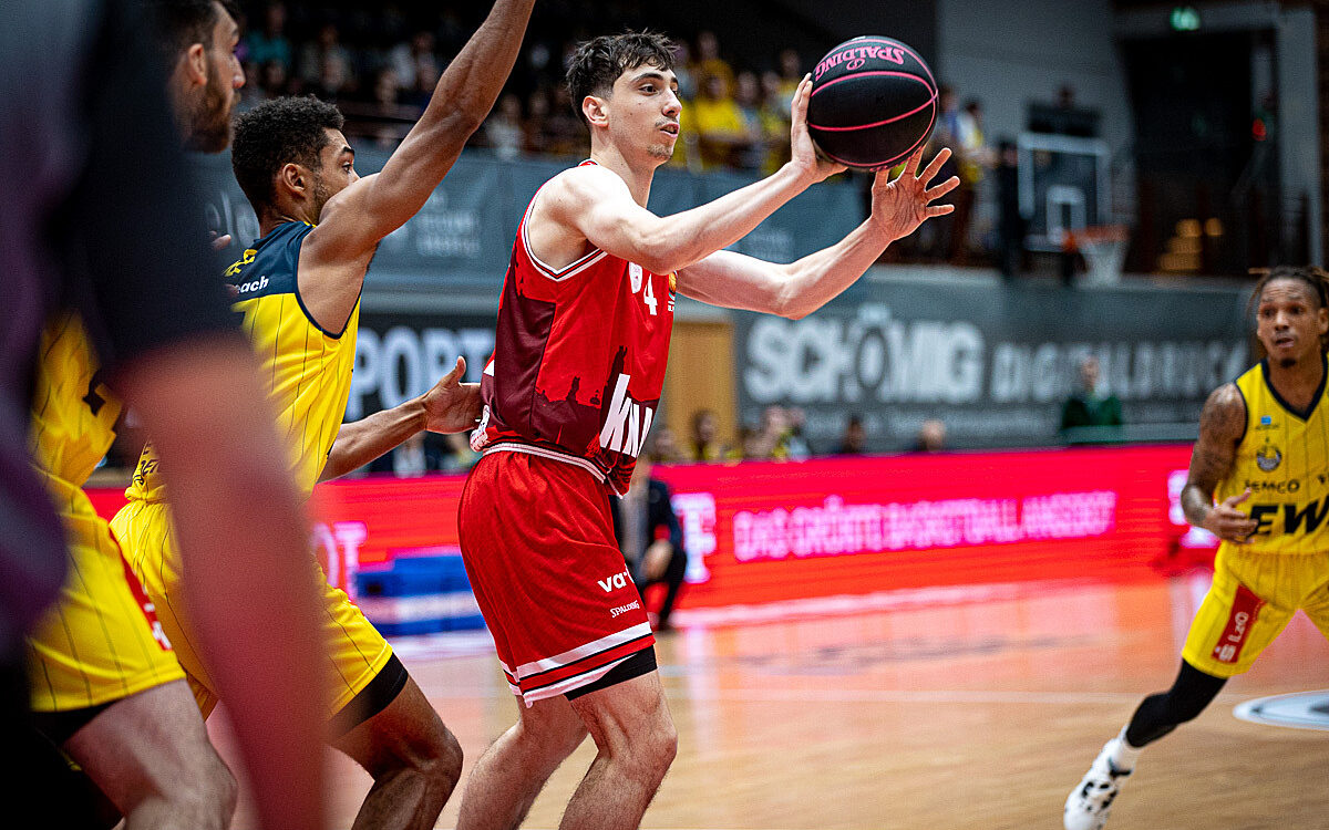 2022 10 15 Wuerzburg Baskets Oldenburg 14 2022 10 15 Wuerzburg Baskets Oldenburg 14