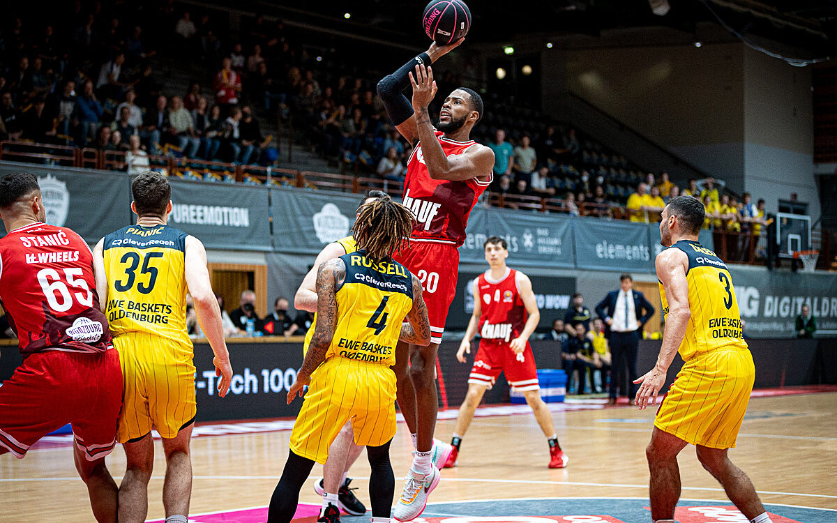 2022 10 15 Wuerzburg Baskets Oldenburg 49 2022 10 15 Wuerzburg Baskets Oldenburg 49