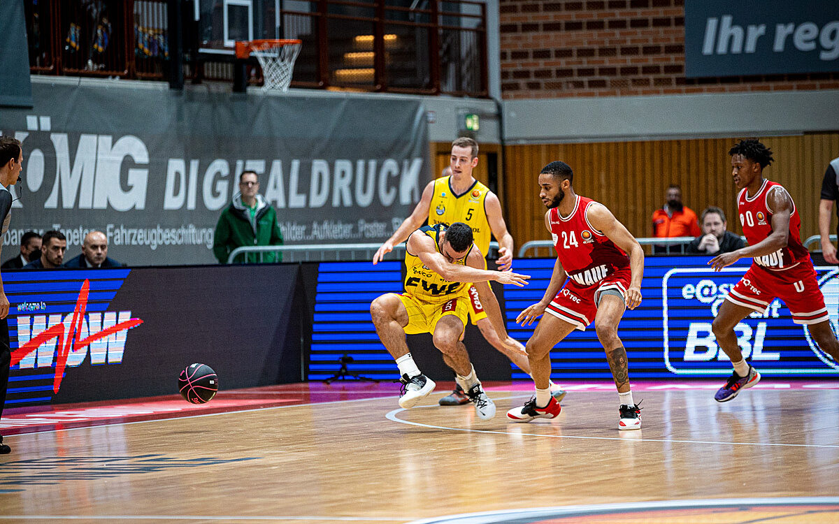 2022 10 15 Wuerzburg Baskets Oldenburg 9 2022 10 15 Wuerzburg Baskets Oldenburg 9