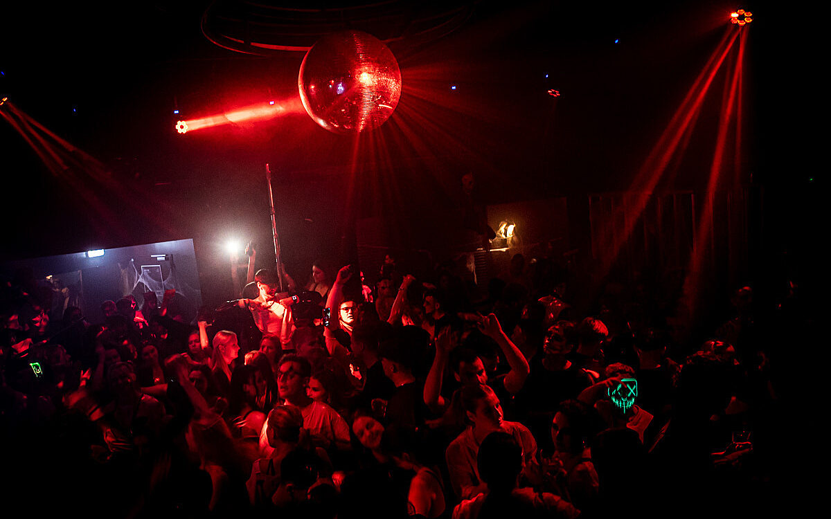 2022 10 31 Airport Halloween 10 2022 10 31 Airport Halloween 10