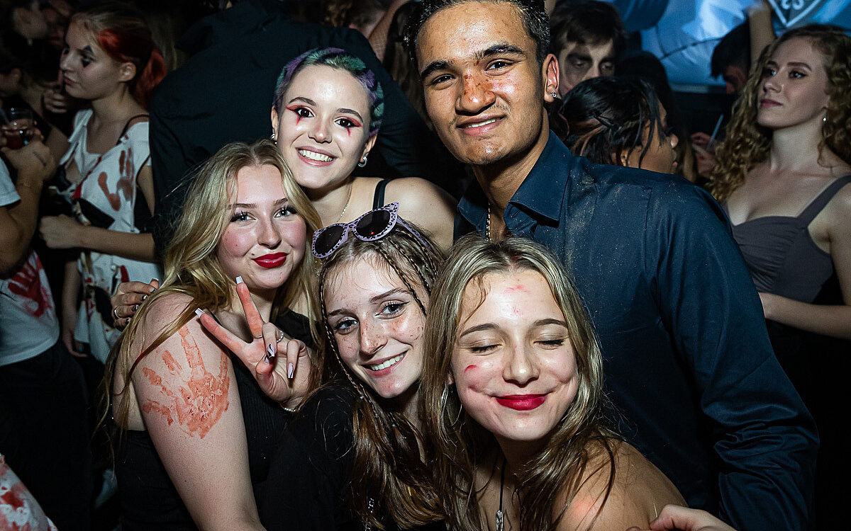 2022 10 31 Airport Halloween 3 2022 10 31 Airport Halloween 3