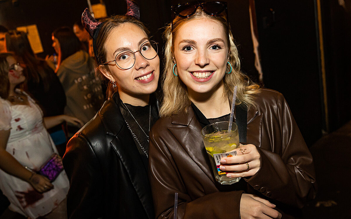 2022 11 01 Airport Halloween 18 2022 11 01 Airport Halloween 18