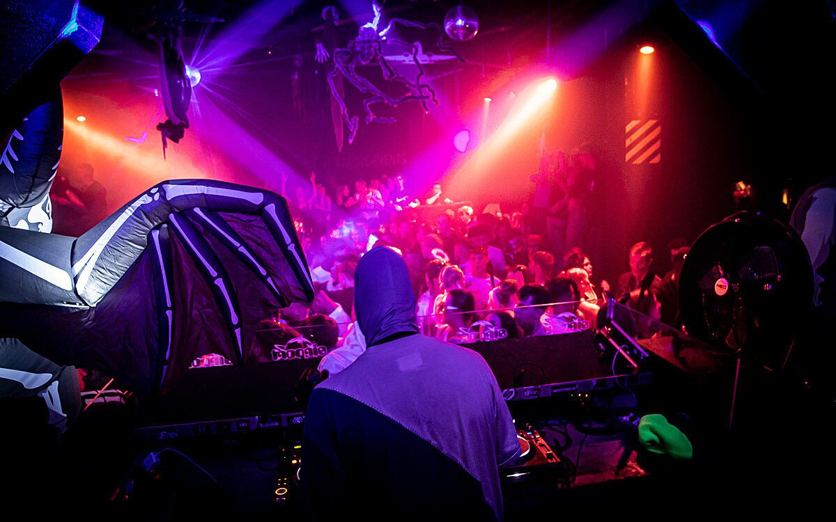 2022 11 01 Airport Halloween 41 2022 11 01 Airport Halloween 41