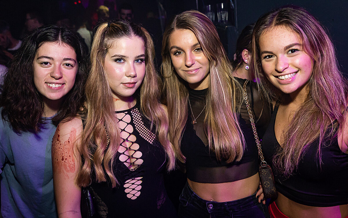 2022 11 01 Airport Halloween 62 2022 11 01 Airport Halloween 62