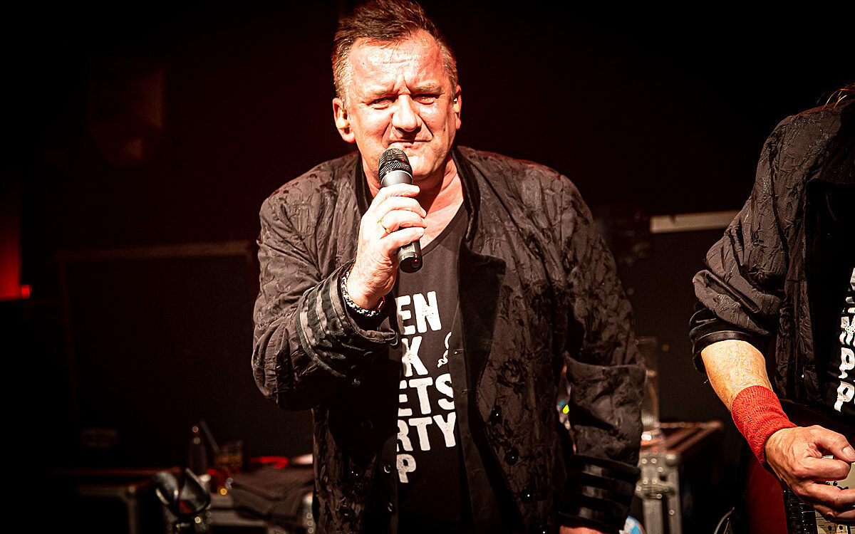 2022 11 11 Airport Fasching 14 2022 11 11 Airport Fasching 14