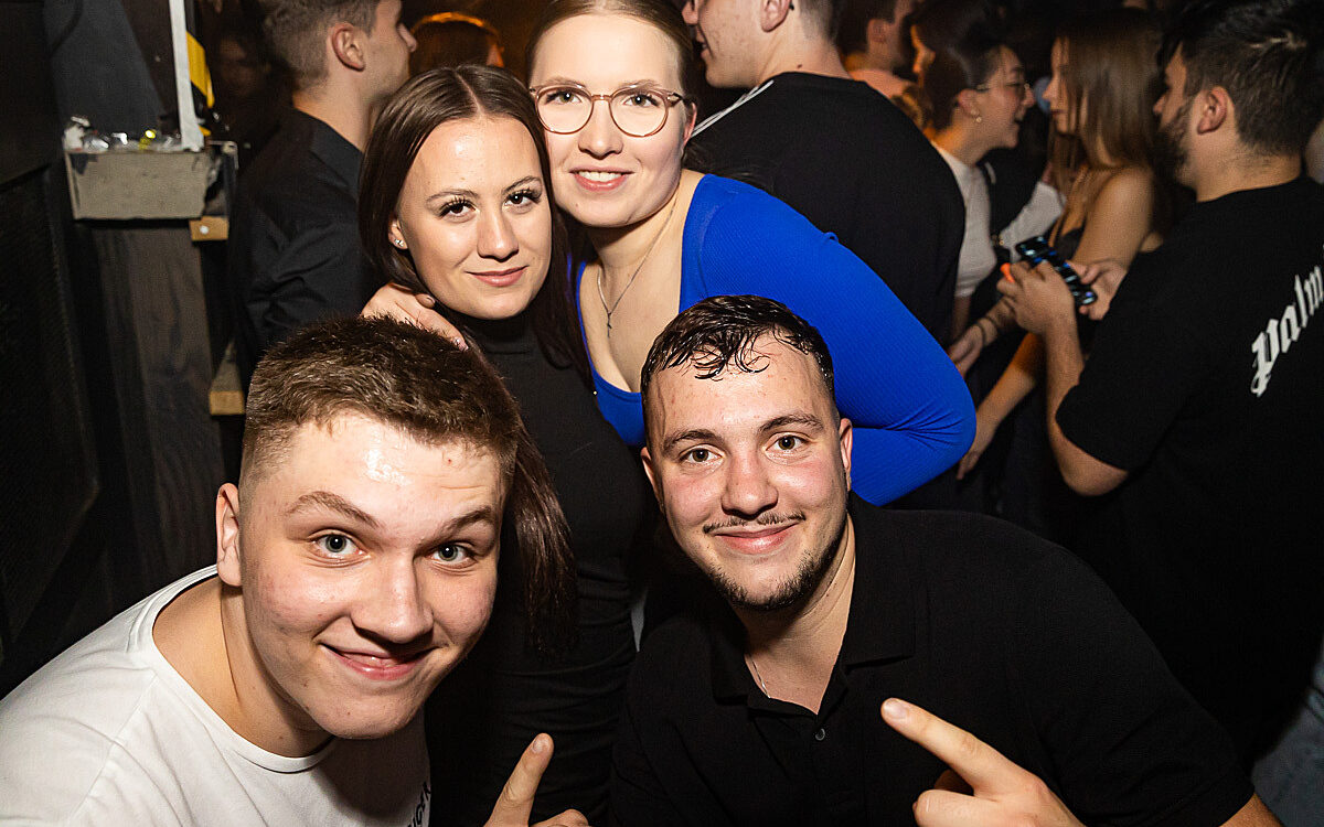 2022 11 12 Airport Fasching 26 2022 11 12 Airport Fasching 26