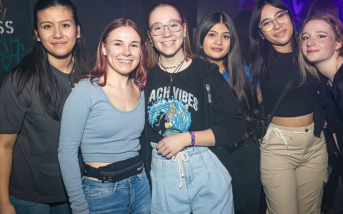 2022 11 12 Airport Fasching 38 2022 11 12 Airport Fasching 38