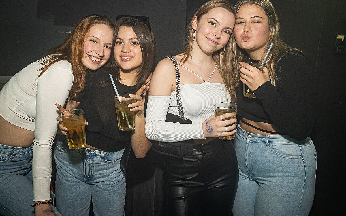 2022 11 12 Airport Fasching 44 2022 11 12 Airport Fasching 44