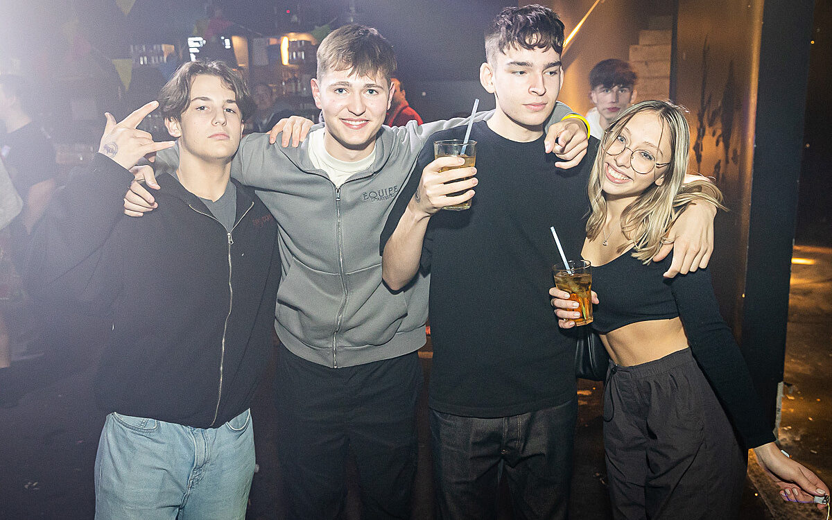 2022 11 12 Airport Fasching 72 2022 11 12 Airport Fasching 72