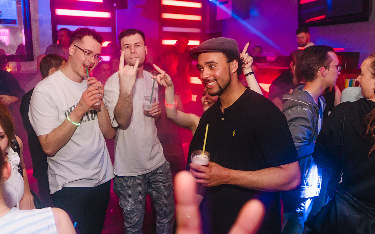 20220507 zau 3 20220507 zau 3