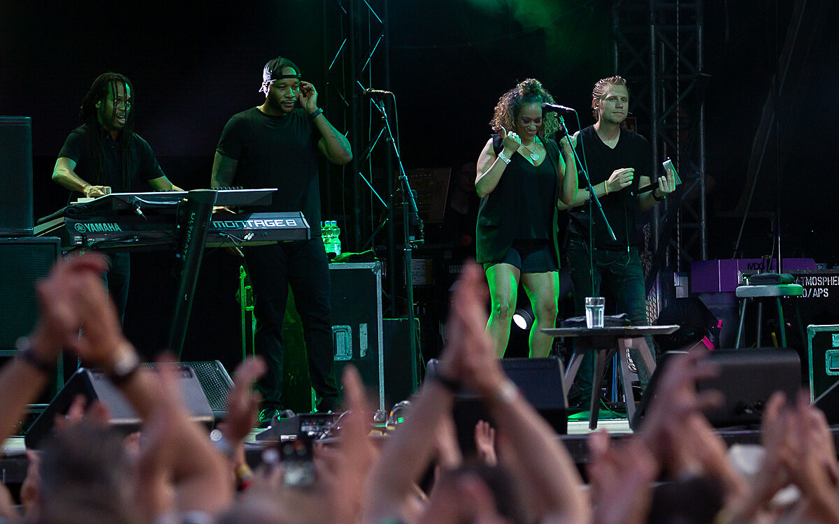 220723 Sting 54 2 220723 Sting 54 2