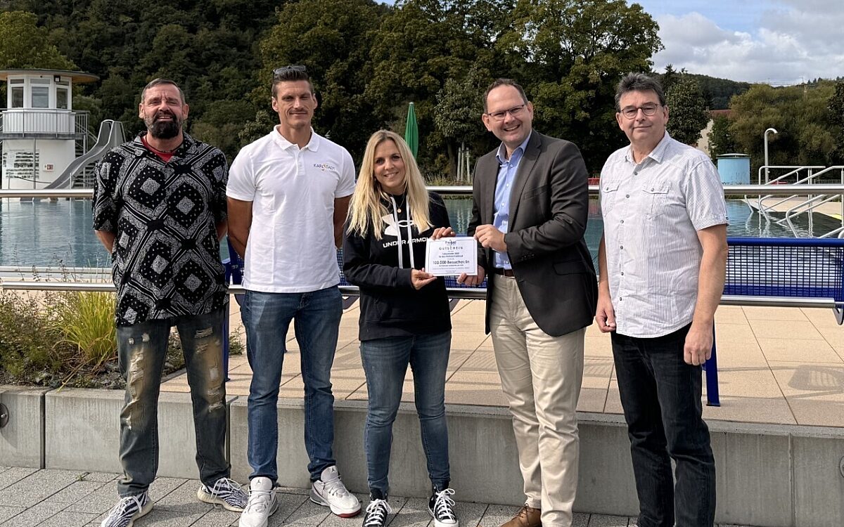 100 000ste Besucherin im Karlstadter Freibad 100 000ste Besucherin im Karlstadter Freibad