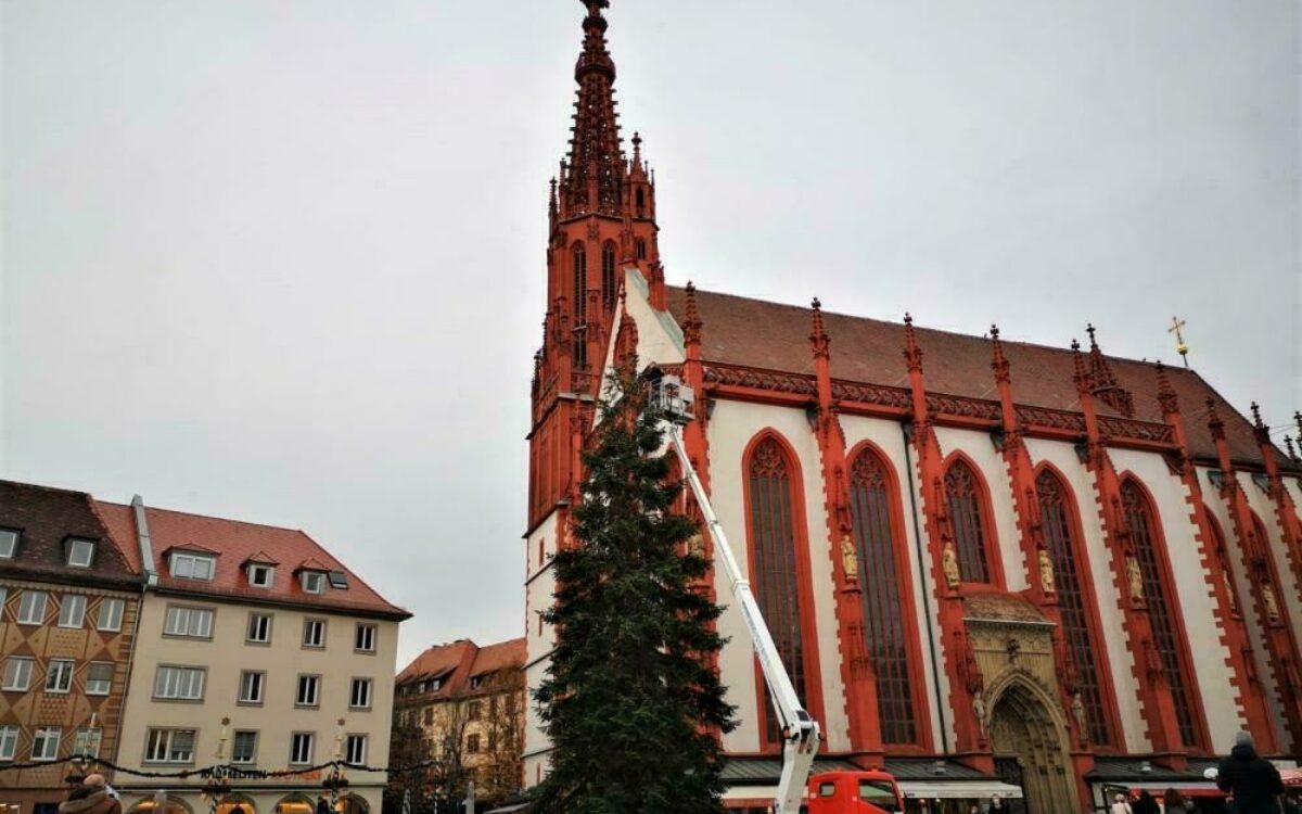 1605187426weihnachtsbaum20202 1605187426weihnachtsbaum20202
