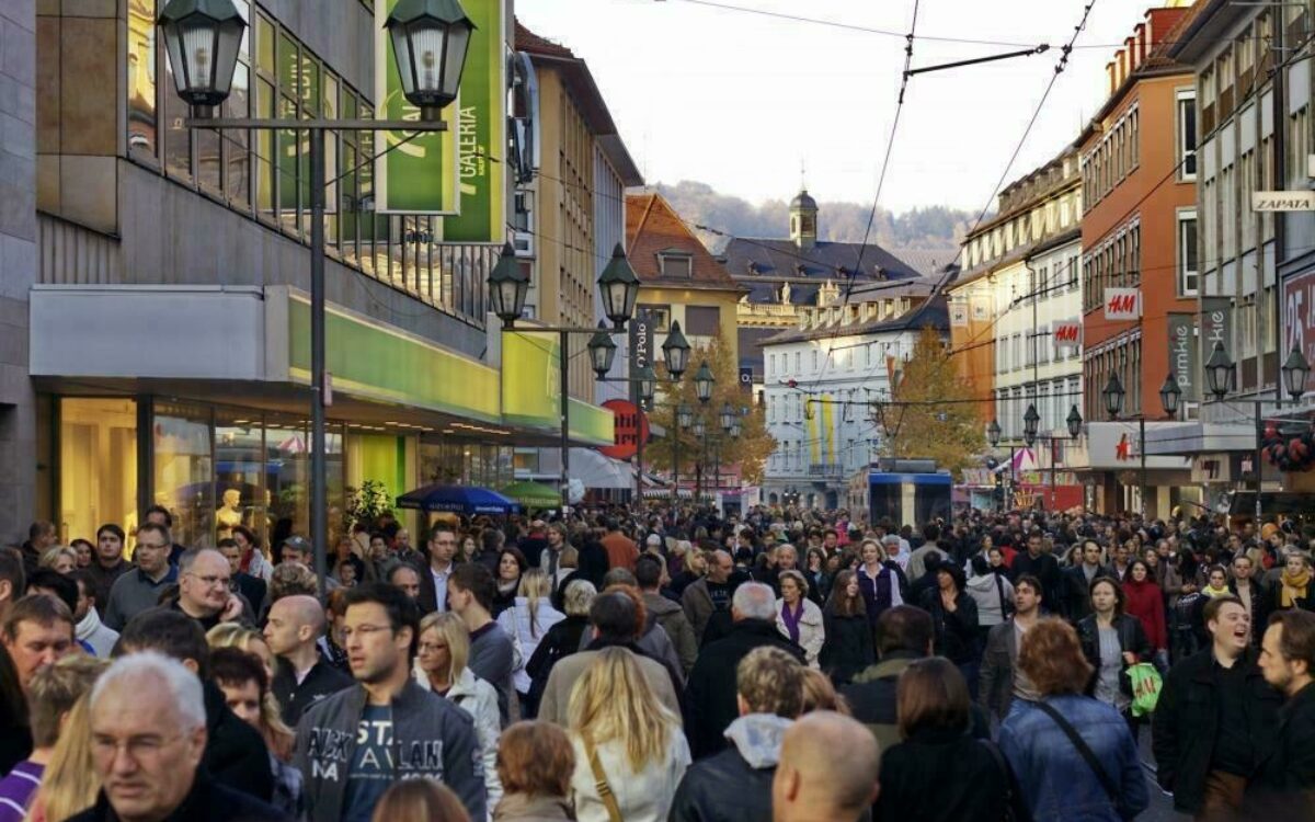 1606672593foto wrrzburg macht spar innenstadt 1606672593foto wrrzburg macht spar innenstadt