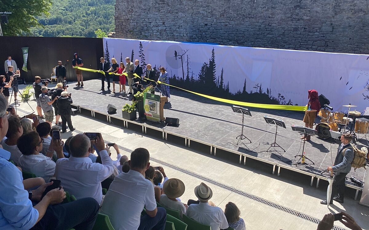 Band durchschneiden Soeder Band durchschneiden Soeder