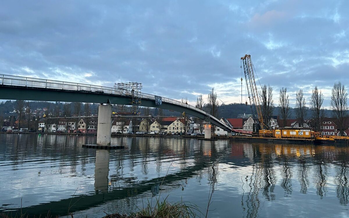 Der alte Ludwig Volk Steg verschwindet nach und nach Der alte Ludwig Volk Steg verschwindet nach und nach