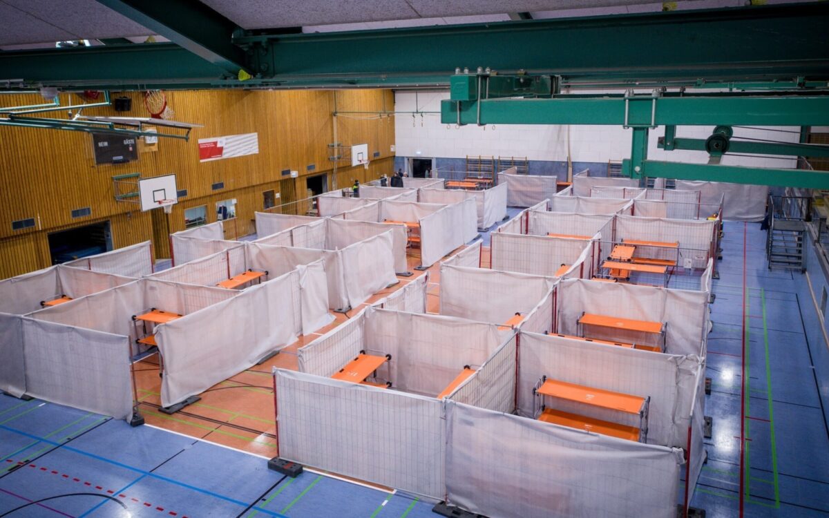 Die Notunterkunft in der Main Spessart Halle Die Notunterkunft in der Main Spessart Halle