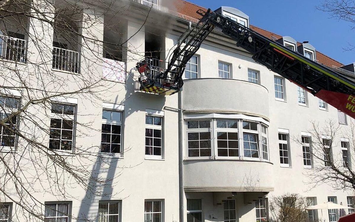 Drehleiter im Einsatz Drehleiter im Einsatz