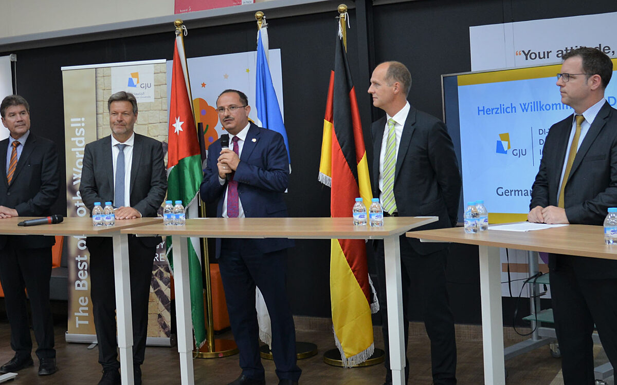 FHWS GJU Abkommen in Jordanien FHWS GJU Abkommen in Jordanien