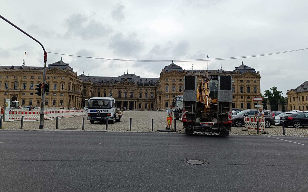 Fernwaermearbeiten an der Residenz 2 Fernwaermearbeiten an der Residenz 2