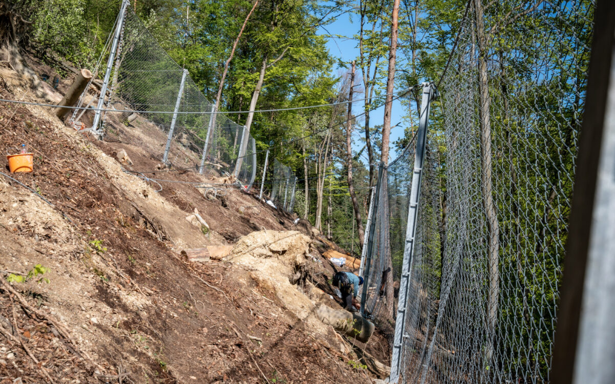 Hangsicherung Laudenbach fertig Hangsicherung Laudenbach fertig