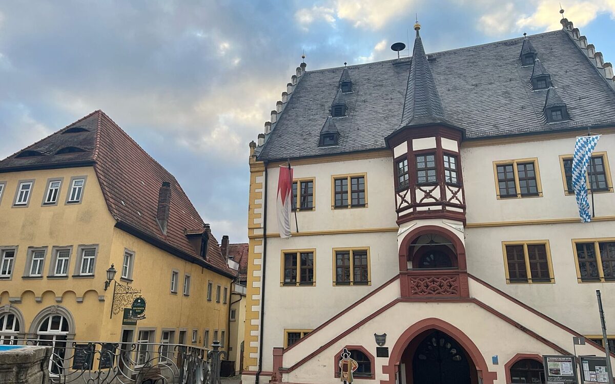 Marktplatz in Volkach Marktplatz in Volkach