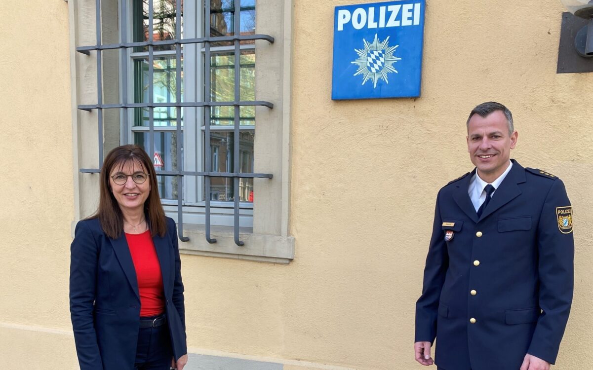 Landtagsabgeordnete Barbara Becker und Leiter der Polizeiinspektion Kitzingen Jochen Dietrich Landtagsabgeordnete Barbara Becker und Leiter der Polizeiinspektion Kitzingen Jochen Dietrich