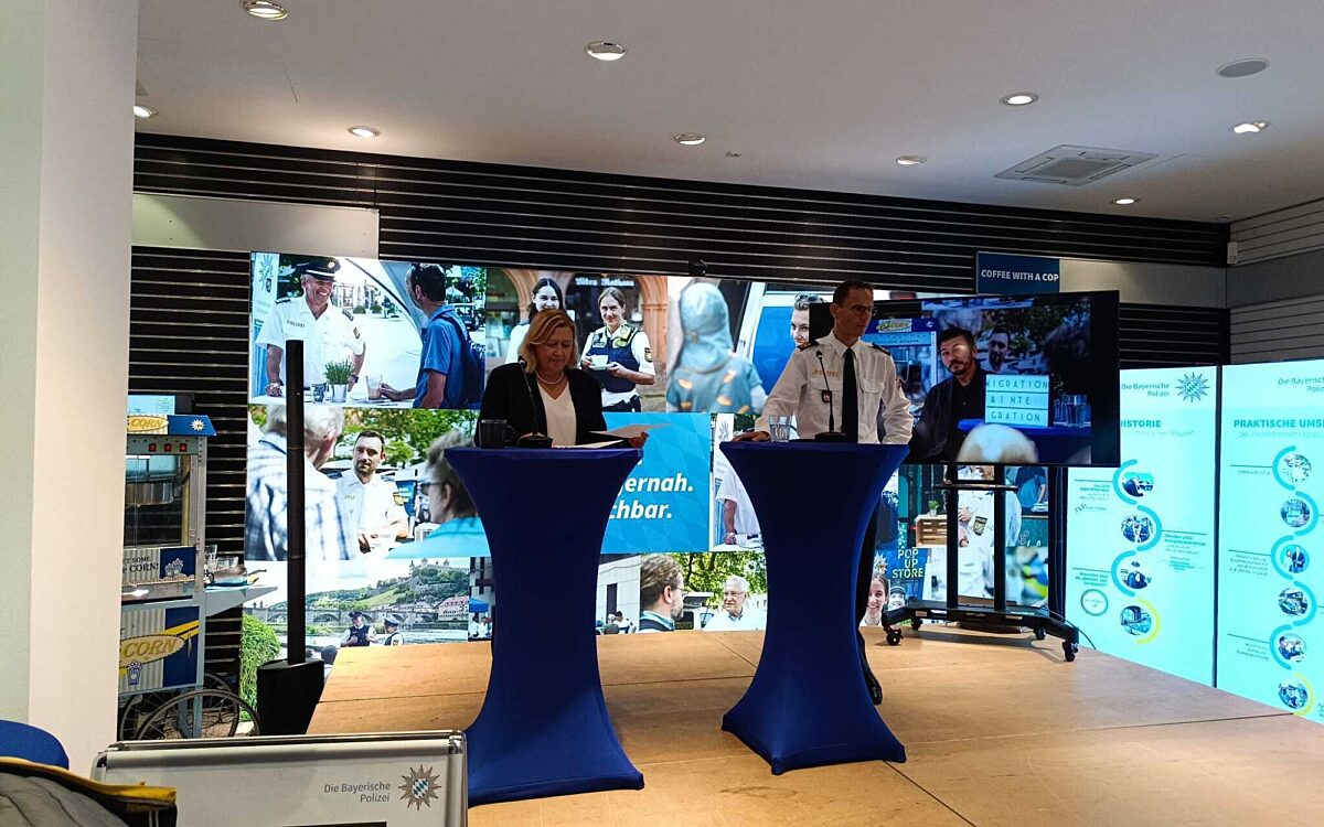 Pop Up Store der Polizei in Wue Bilanz Pop Up Store der Polizei in Wue Bilanz