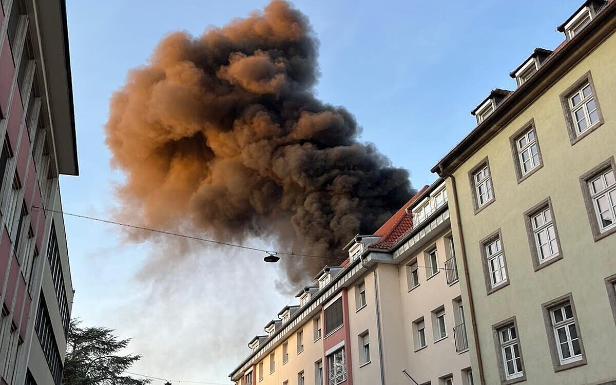 Rauchwolke ueber dem Buergerspital Rauchwolke ueber dem Buergerspital