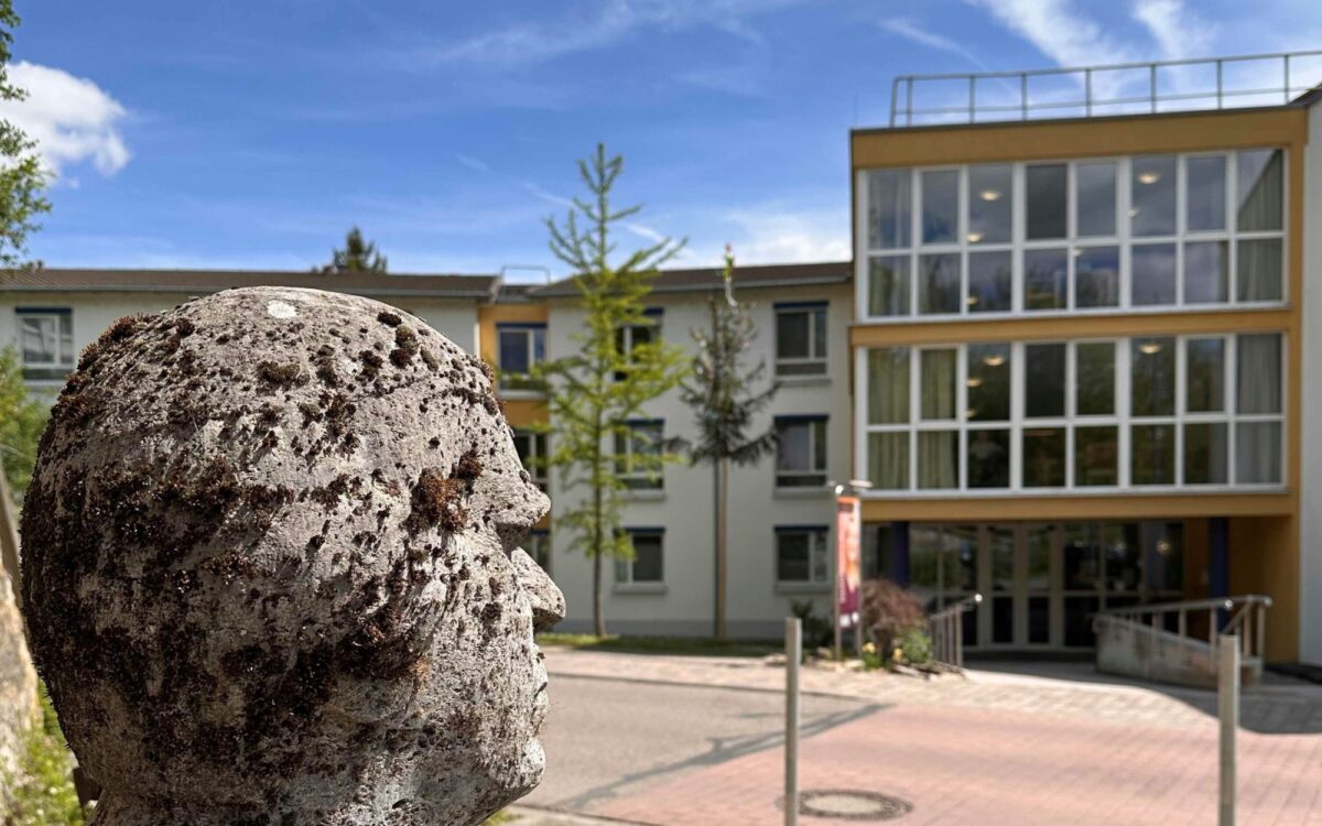 Seniorenzentrum Roettingen von aussen