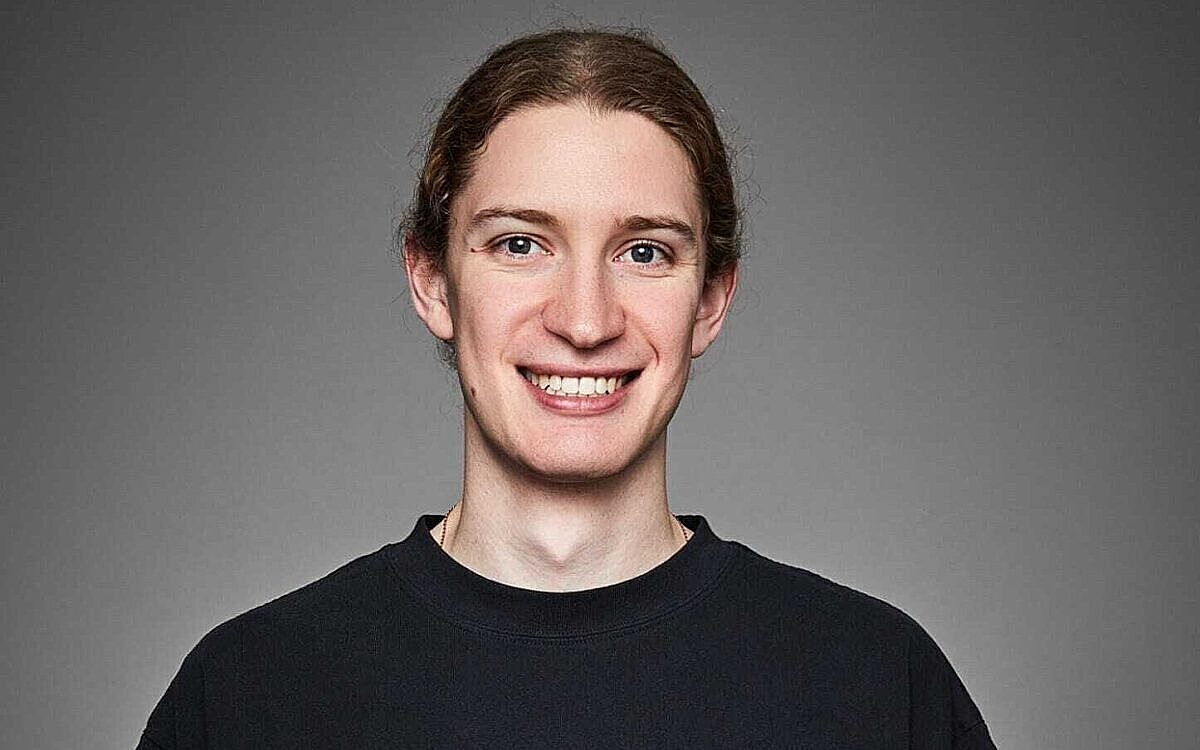 Simon Moeslein s Oliver Simon Moeslein s Oliver