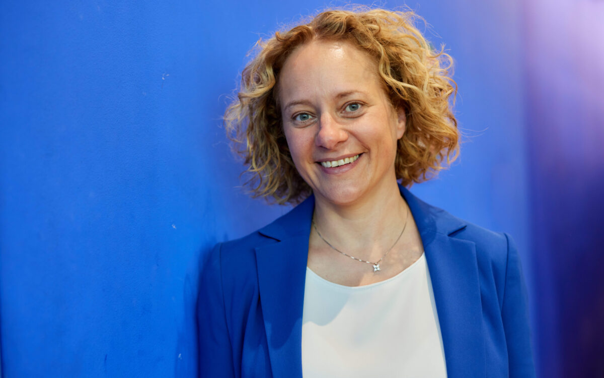 Stephanie Wehner Stephanie Wehner