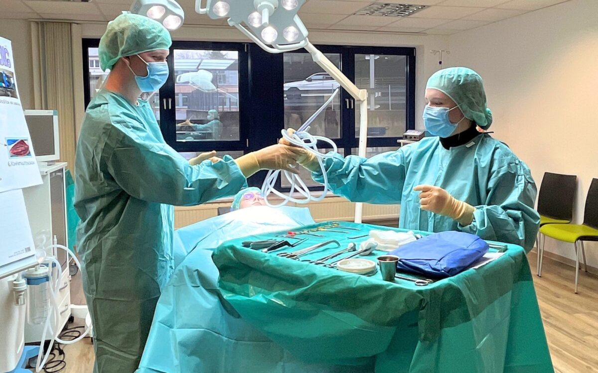 UKW Azubis Operationen UKW Azubis Operationen