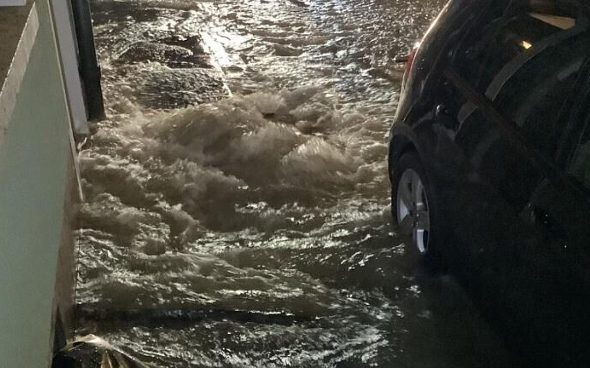 Wasserrohrbruch Heidingsfeld 2 Wasserrohrbruch Heidingsfeld 2